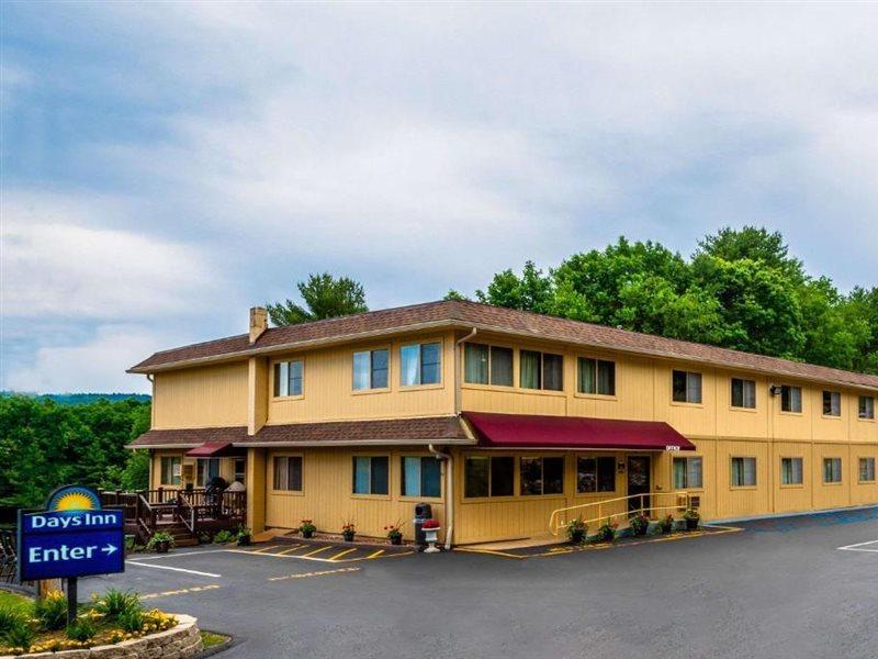 Days Inn By Wyndham Wurtsboro מראה חיצוני תמונה